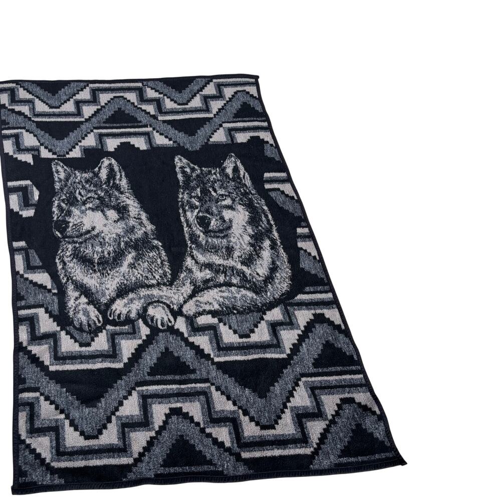 Vintage San Marcos Hi Pile Two Wolves Blanket Reversible Throw 52x78 Aztec Motif